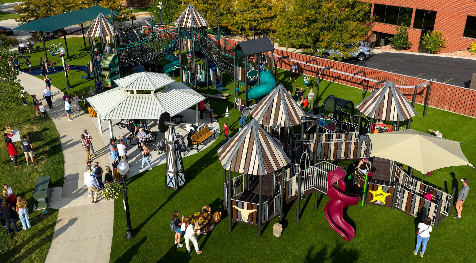 Playground and community park 